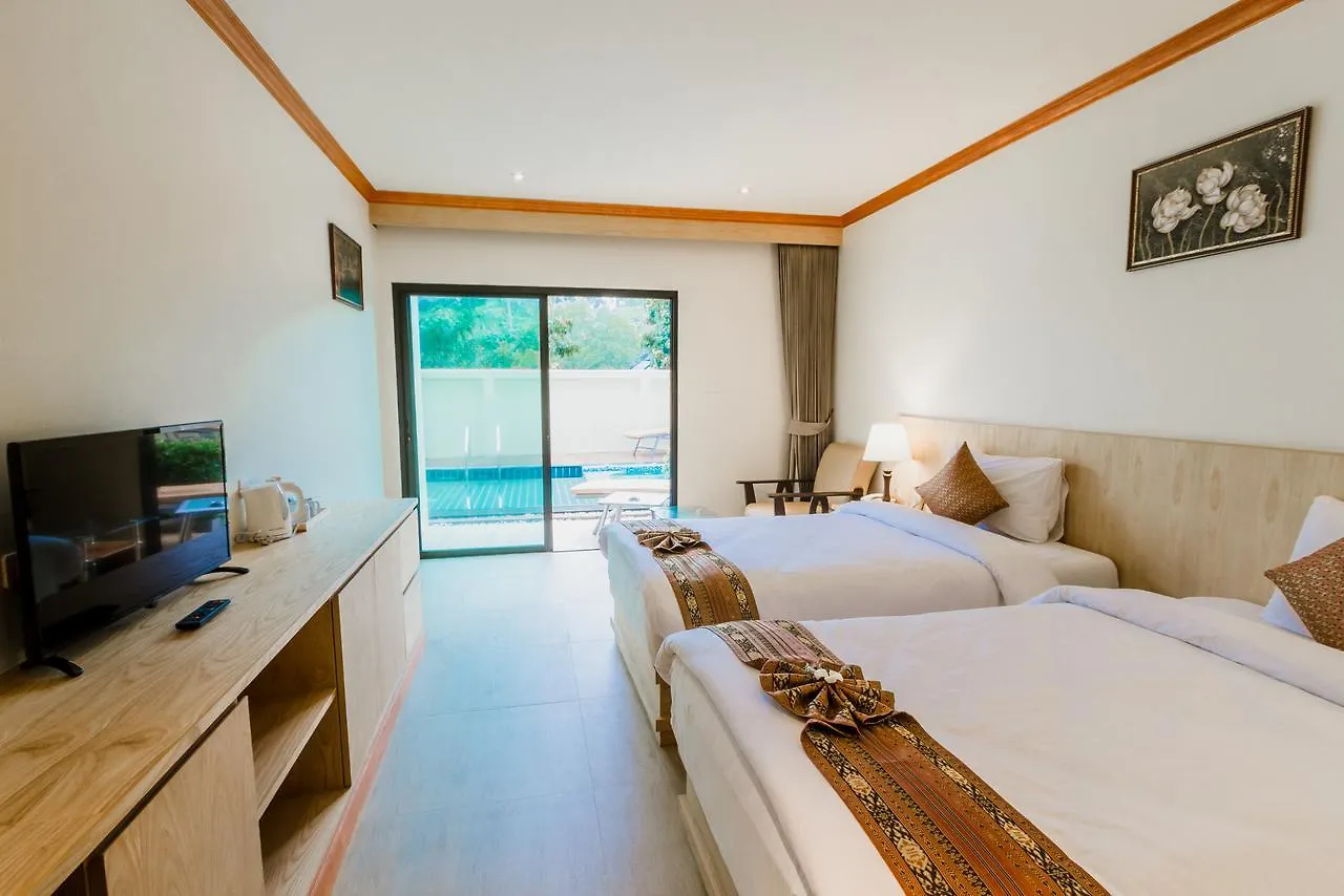 Airport Beach Hotel Phuket - Sha Extra Plus Nai Yang Beach 4*,  Thailandia